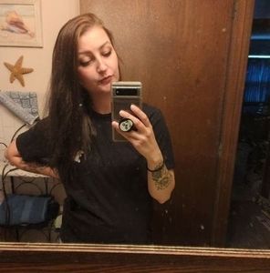 Meet your Posher, Bethany